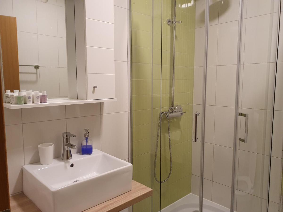 Apartmani Eterovic 巴什卡沃达 外观 照片