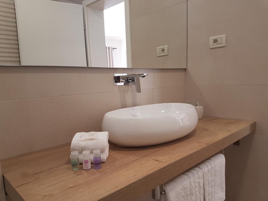 Apartmani Eterovic 巴什卡沃达 外观 照片